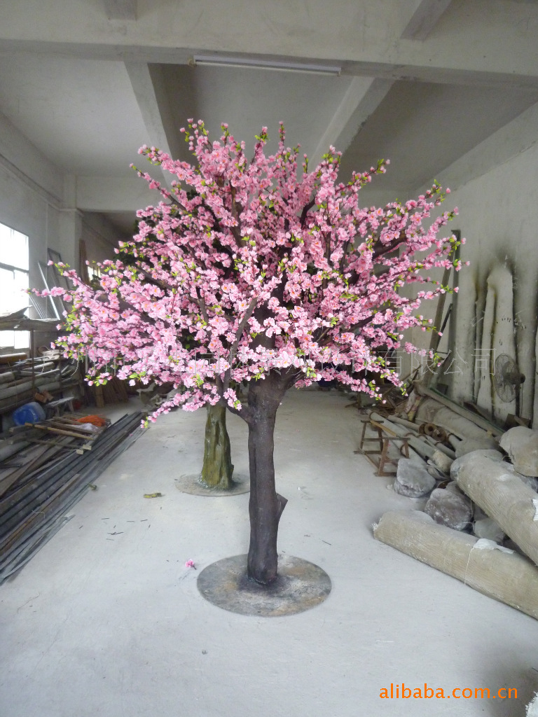 批发采购仿真植物-仿真桃花树,玻璃钢杆桃花树