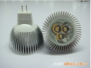 供应库存手电筒，种类多数量500件