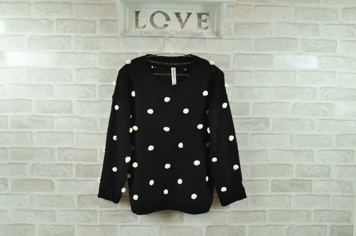 供应瑞丽<em>毛衣</em> 女式圆领长袖<em>中款毛衣</em> 本月<em>新款</em>