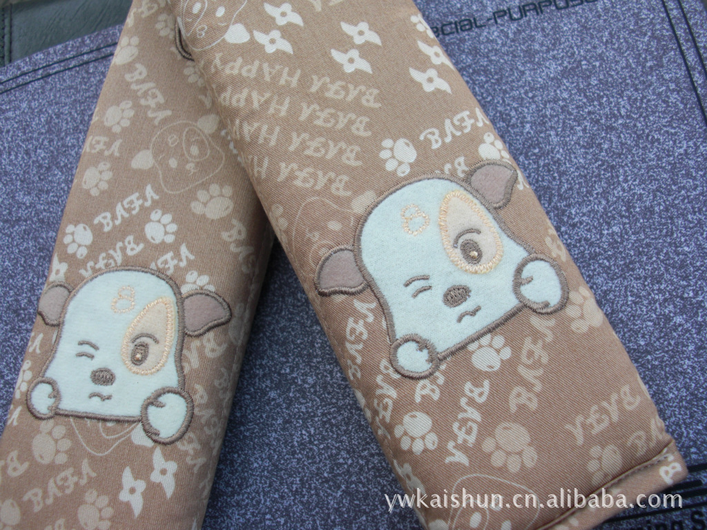 超低价 八发狗安全带套 超柔软安全带护肩 汽车