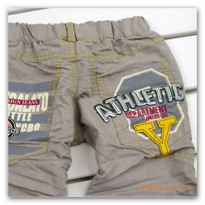 【2011夏款厂家直批 儿童牛仔<em>短裤</em> 韩版童装拼