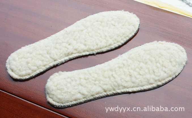 【厂家直销36码加厚羊绒保暖鞋垫 锁边工艺防