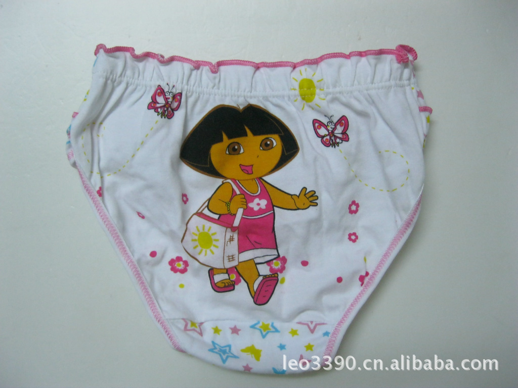 【批发外贸多拉A梦儿童内裤 女童<em>三角短裤</em> 面