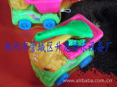 【郑州升龙游乐专业生产充气水池沙滩玩具以质
