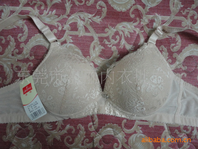 <em>批发</em>采购<em>文胸</em>-<em>批发莹嫦</em>348# B 无钢圈 <em>文胸</em>批发