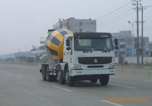 解放12立方混凝土搅拌车/后八轮双桥水泥搅拌车价格图片/水泥搅拌车多少钱