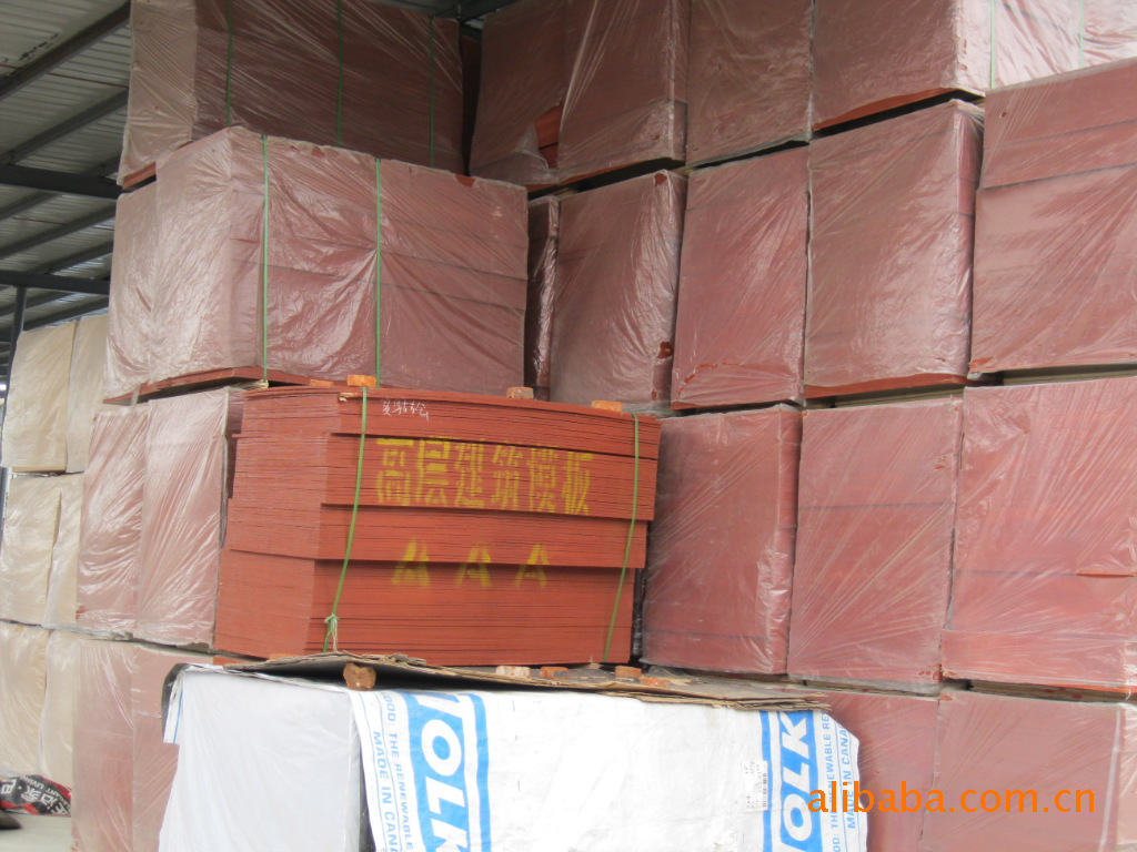 建筑模板厂直销多层建筑模板覆膜板清水桥梁用