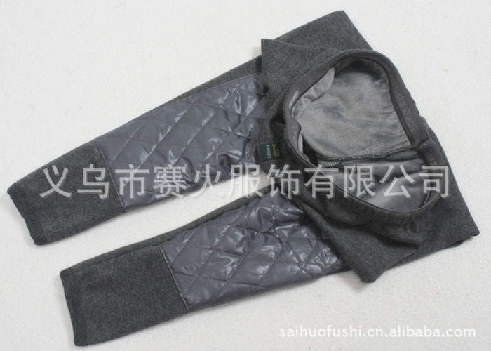 【法国鳄鱼<em>开衫</em>羽绒加厚<em>男士保暖内衣</em>套装<em>批发</em>