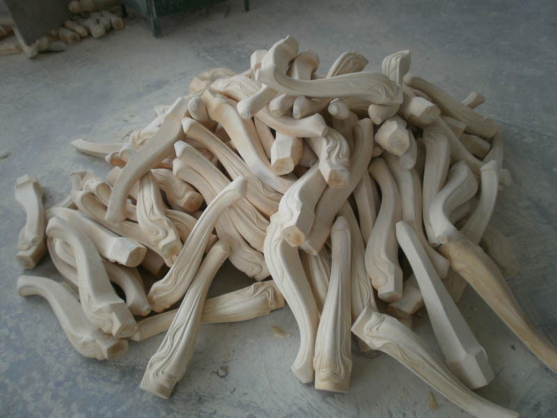 玉环欧式家具配件使用新型发泡材料节约家具配