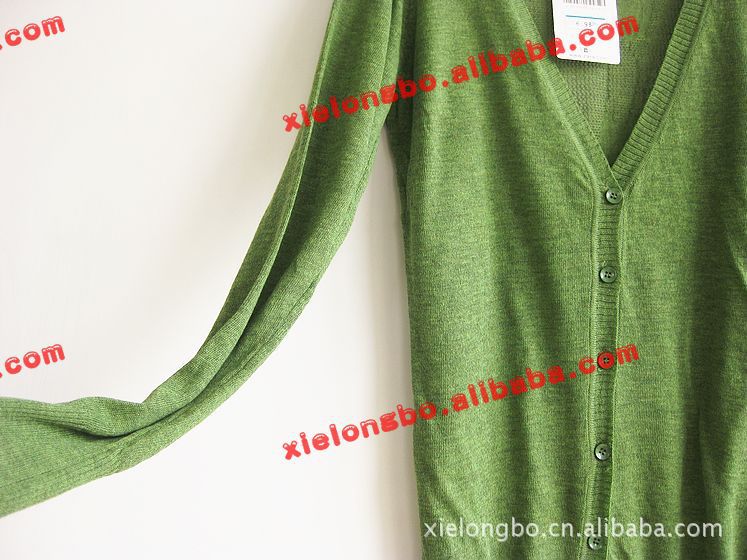 RJ1648 后背<em>缕空</em>蝴蝶图案<em>长款针织开衫</em>图片,R