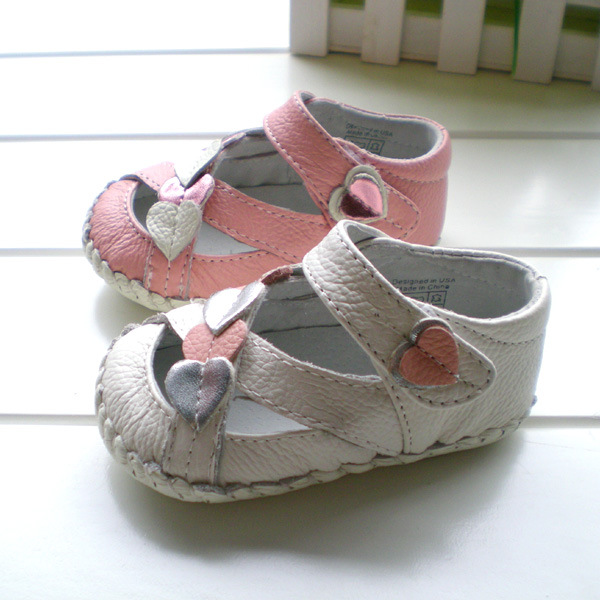 批发外贸软底防滑婴儿学步真皮凉鞋 宝宝凉鞋 女宝真皮凉鞋W89