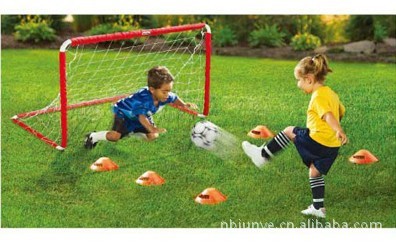 【本司专业生产各种足球门。儿童足球门。尺寸