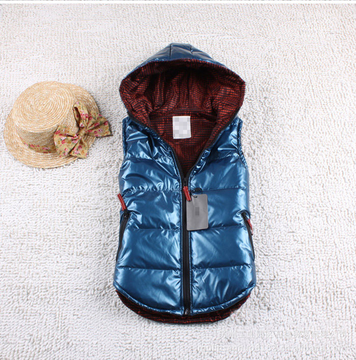 清仓特价 女装批发 女式<em>面包</em>棉<em>亮面马甲</em>/<em>马夹</em>背