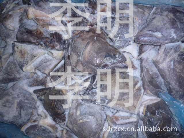 批发供应加拿大产优质冷冻水产品鲽鱼头加拿大比目鱼头