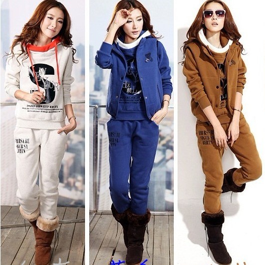 供应外贸女装<em>女式</em>三件套套装 2012冬季新款运