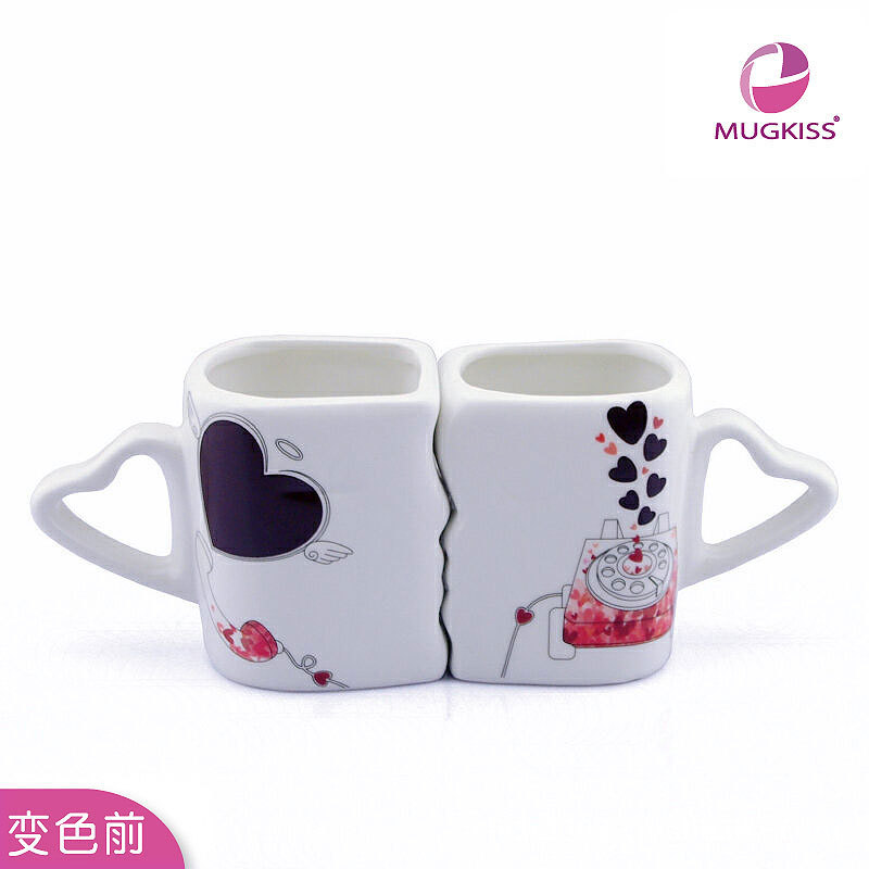 麦格士亲嘴情侣杯 变色对杯 定制新玉瓷礼品杯