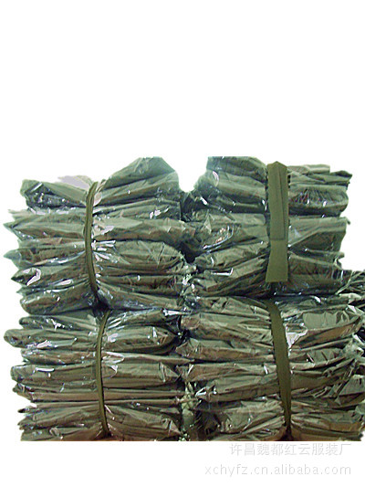 2012新款军绿男士休闲短裤 <em>马裤</em> 全棉大<em>裤头</em> 户