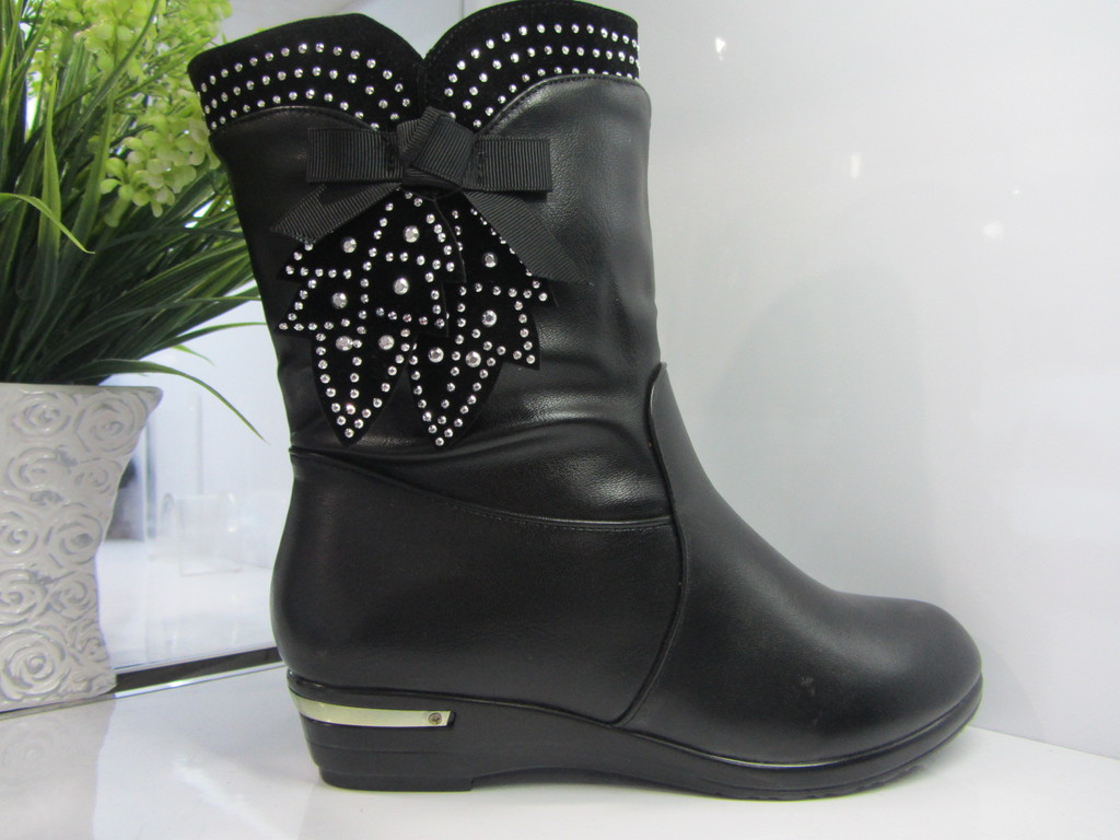 2012冬季新款马靴 坡跟水钻时尚马靴 <em>女鞋</em> - 阿