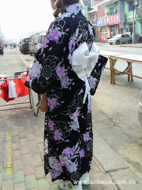 日本和服 浴衣 女和服 木屐 腰带套组图片,日本