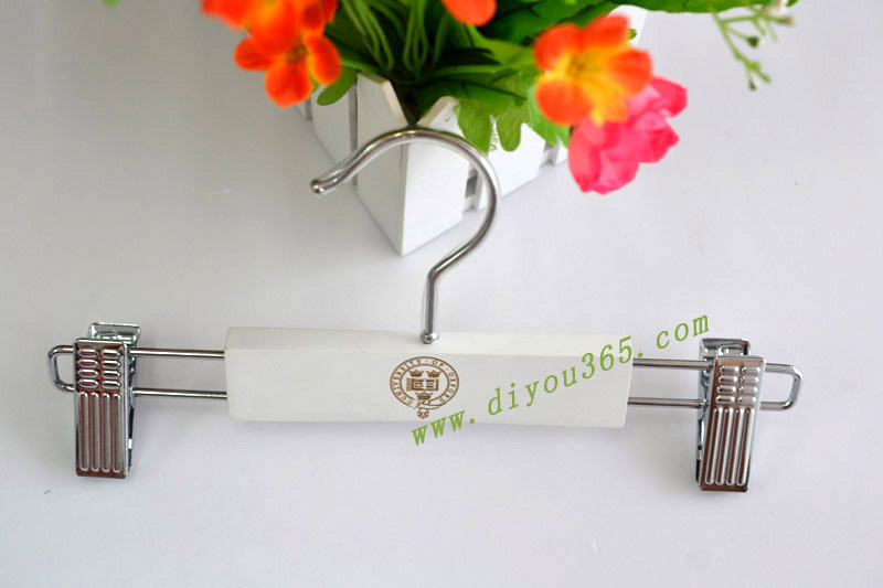 DY-827儿童白色裤架