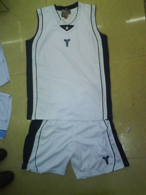 足球、篮球服-厂家直销新款篮球 队服 NBA各球