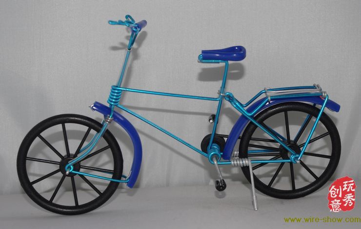 车模型-【民间手工艺品】街头摆摊热销产品 D