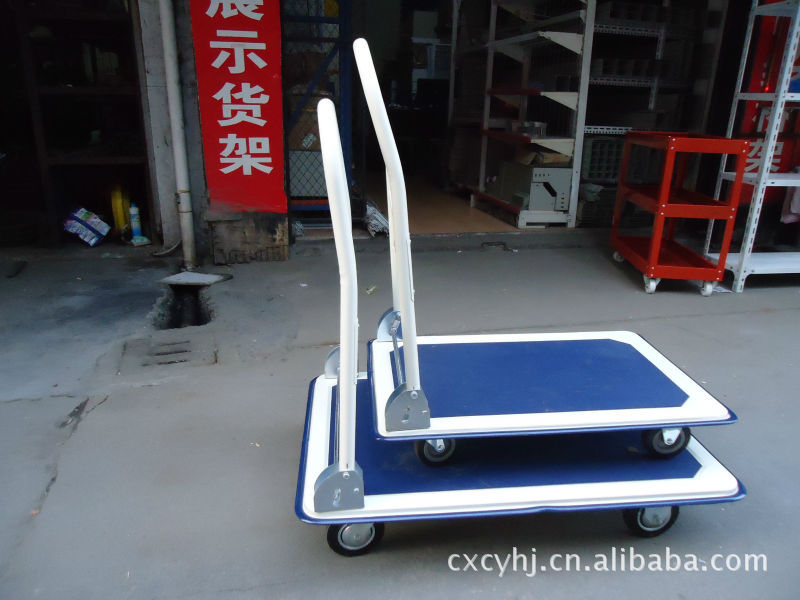 用途:工具手推车 手推车是工厂,仓库和超市物流公司常用的搬运设备之