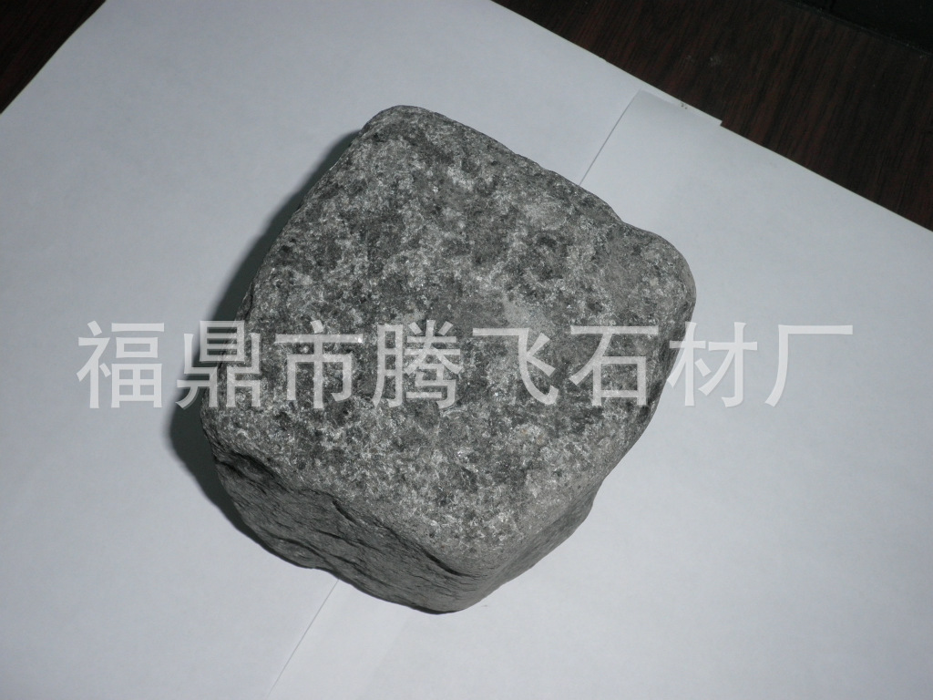 六面自然加滚石