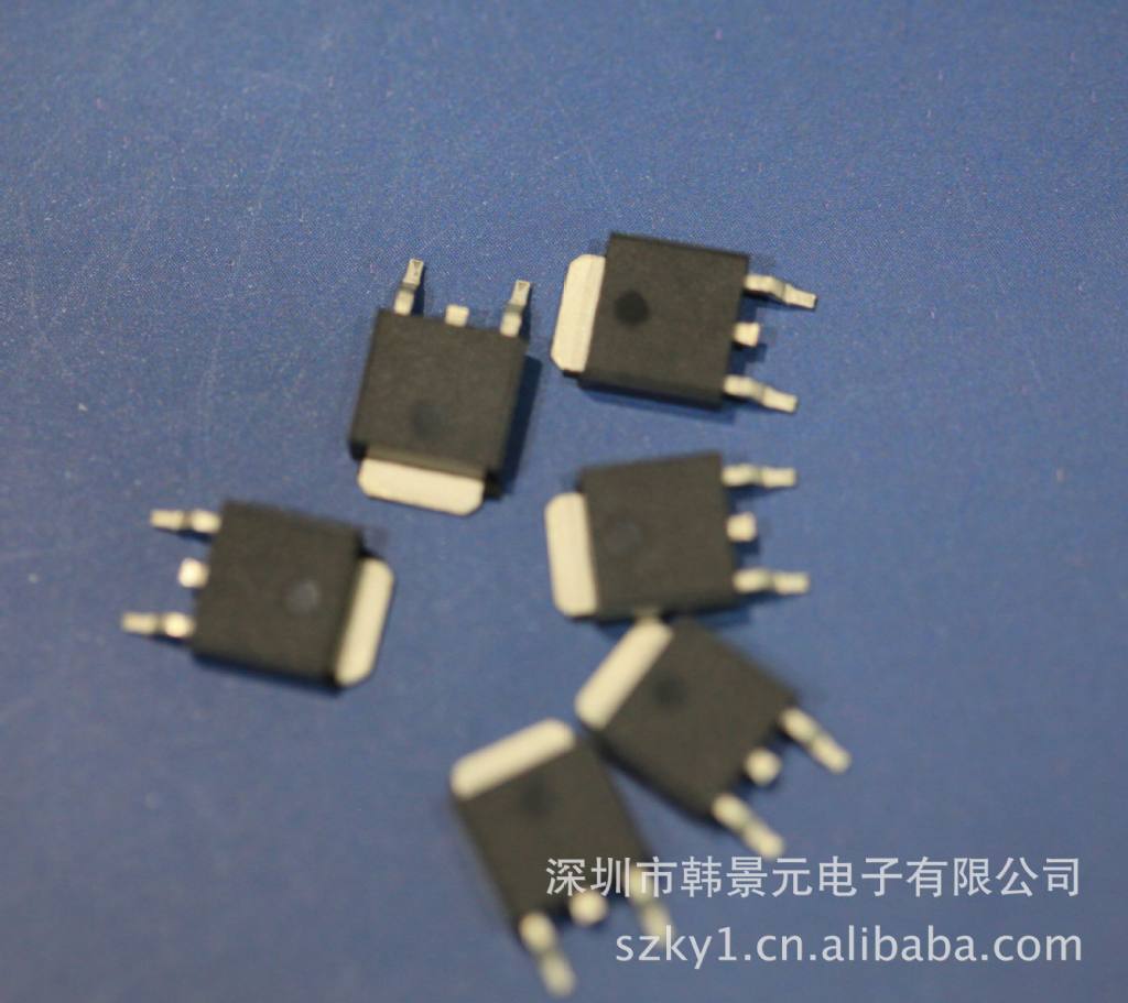 设计新颖 供应优质贴片 双向可控硅 bt136s-600d