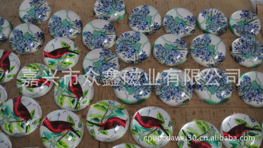 【厂家供应玻璃纸镇,可以定制各种LOGO,质量