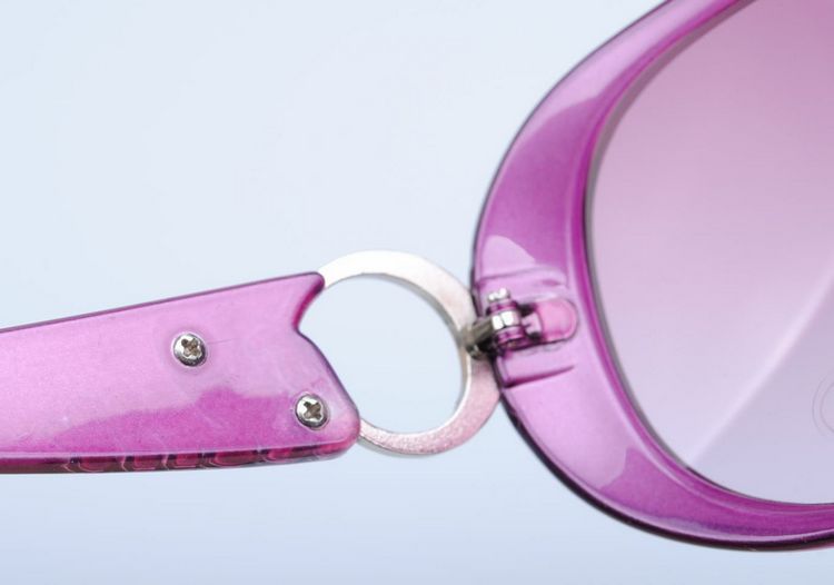 阳镜-2012款 经典<em>女士</em>太阳镜 奢华<em>精致</em> <em>英文</em>字