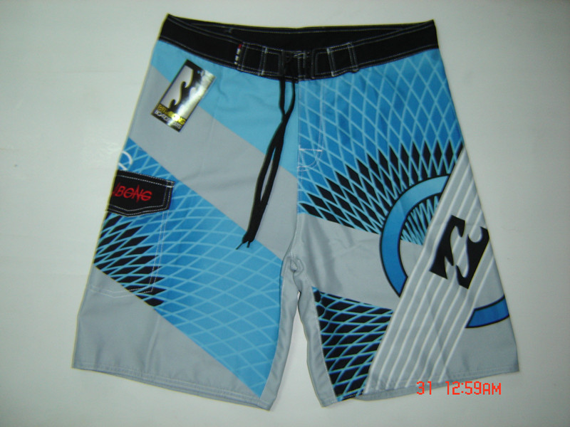 现货批发彩虹条<em>沙滩</em>裤 度假必备情侣<em>短裤</em> 海滩