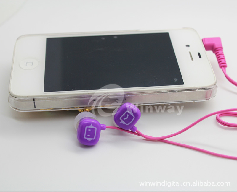 【随身听UE100 MP3耳机 时尚 可爱 创意 入耳