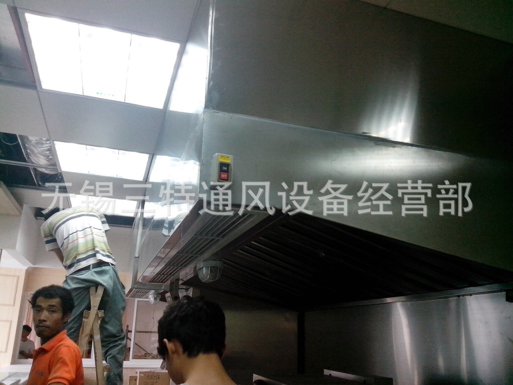 承接酒店排烟净化工程,不锈钢油烟罩无锡通风工程设备