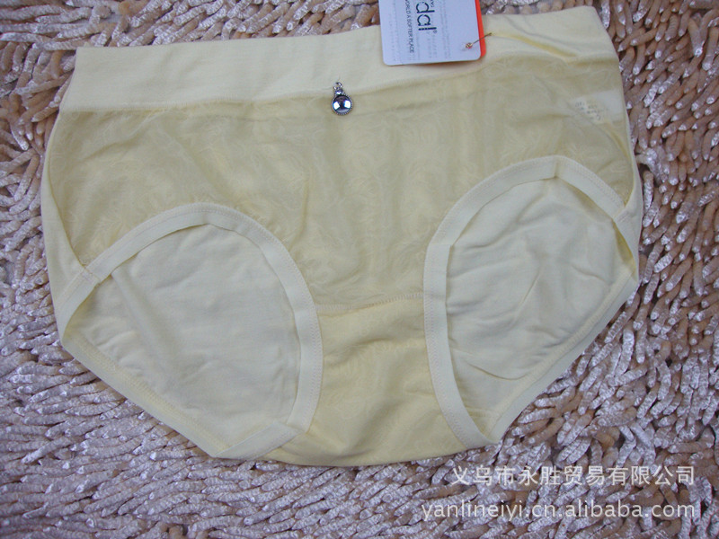 【批发<em>女士内裤</em>2012新款木代尔<em>面料</em>内裤 405