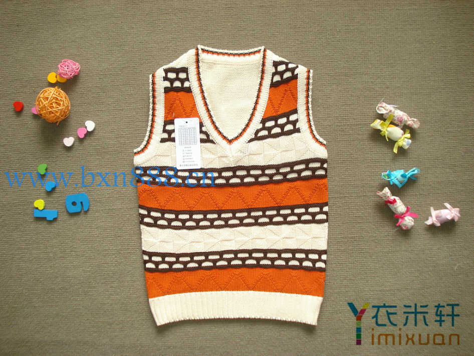 秋冬<em>款毛衣</em> 欧美<em>款式</em>品质V领儿童针织衫儿童毛