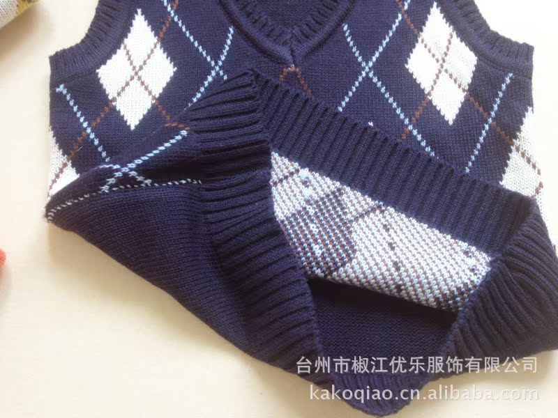 【2012新款秋装 卡贝树童装<em>毛衣</em> <em>儿童毛衣背心</em>