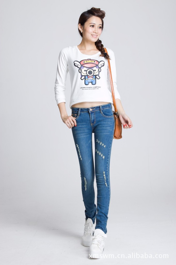韩版2012秋冬女装新款牛仔裤 破洞磨白修身显