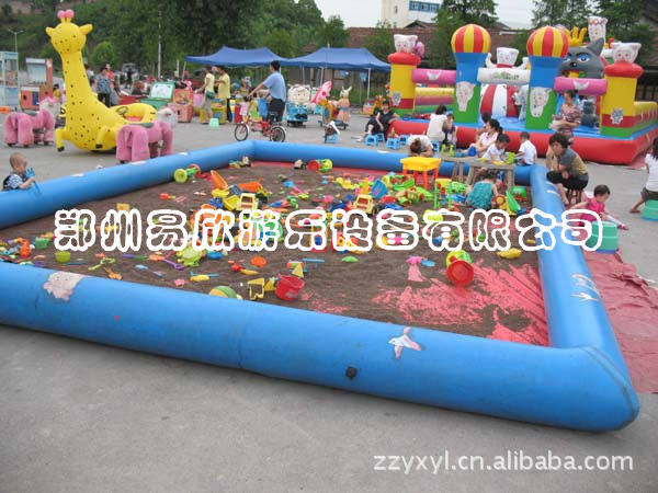 蓝色沙滩池_副本