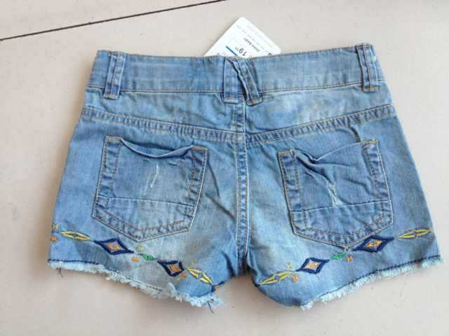 【外贸原单<em>zara</em> <em>牛仔</em>裤 <em>童</em>裤 <em>短裤</em> 男女<em>童</em>均可】