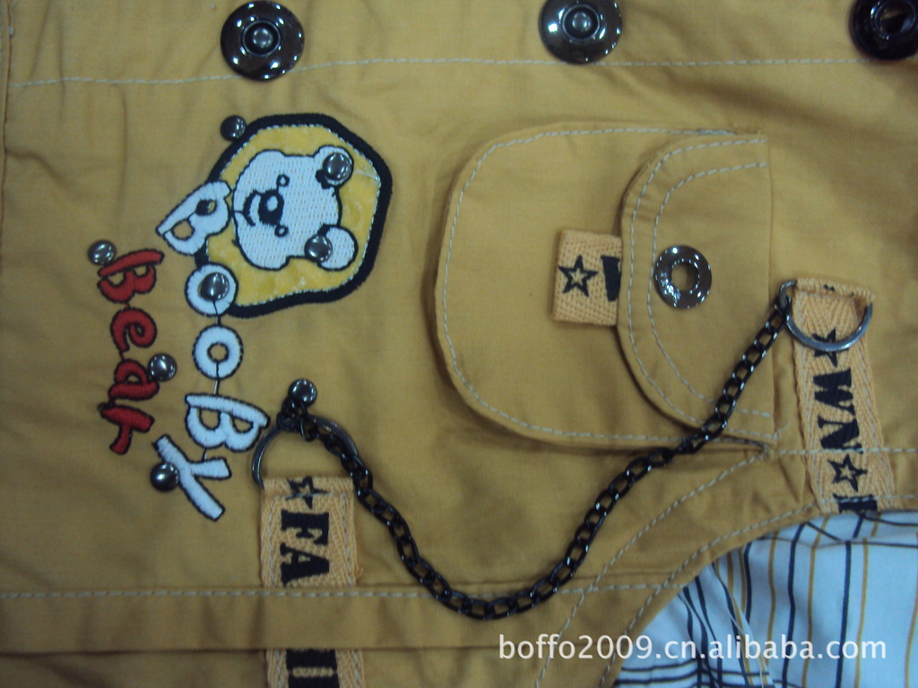 2012新款秋季<em>男童</em>三件套(高密夫<em>戴帽马甲</em>+长