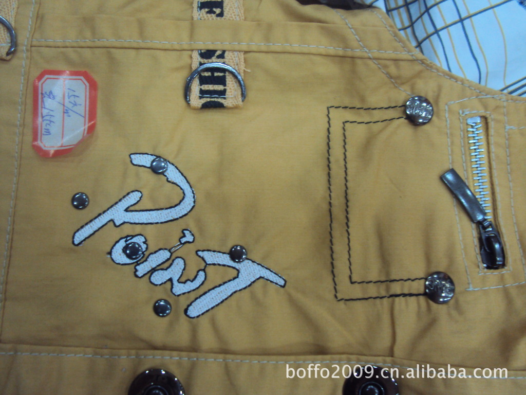 2012新款秋季<em>男童</em>三件套(高密夫<em>戴帽马甲</em>+长