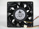 ���ҹ�Ӧ̨�� FFB1212VHE 12V 1.5A 12038 4�ߴ����˫�������