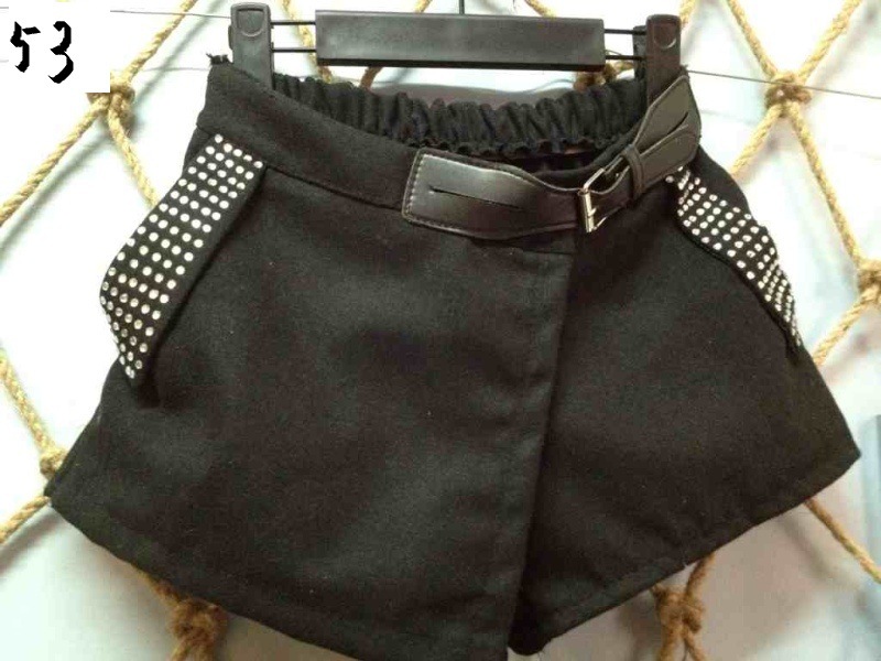 <em>厂家直销</em>12.12 <em>秋冬</em>半身<em>短裤</em>短裙不盈利统一2