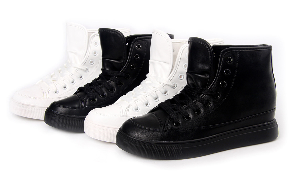 2013秋款正品阳光<em>姐妹</em>PU休闲鞋XB172-3 图片