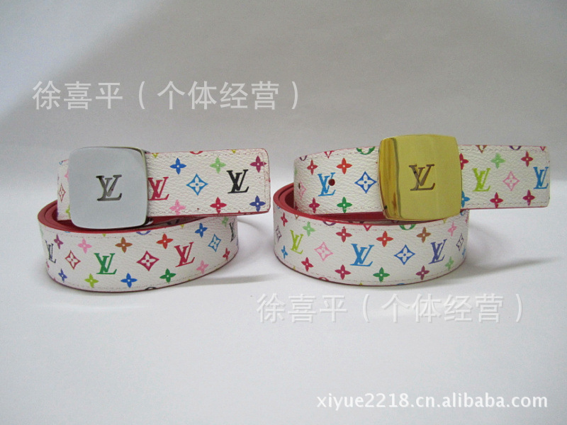 【LV女士皮带,白彩黑彩寸二皮带,小方扣皮带现