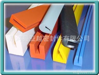 b_1252550856068259584