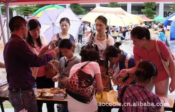 儿童益智玩具魔法电影卡会动的识图卡活动现场