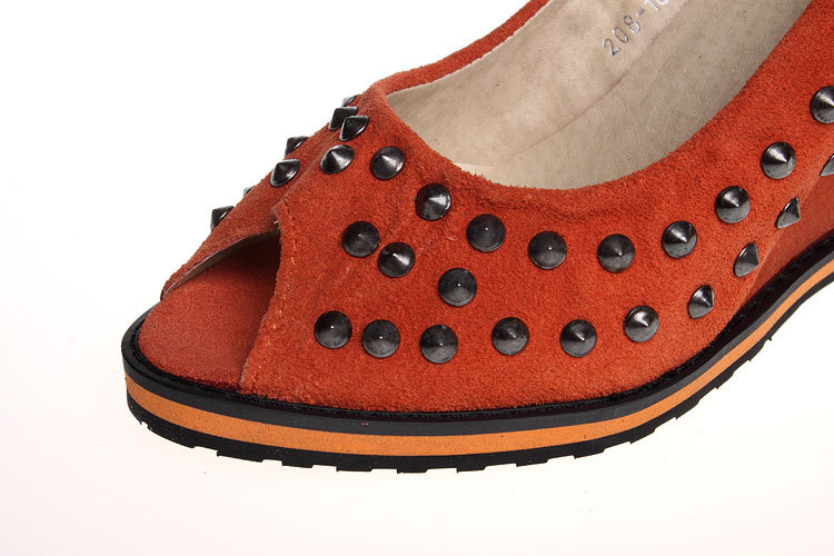 2012新款女式甜美单鞋铆钉鱼嘴鞋子女士坡跟