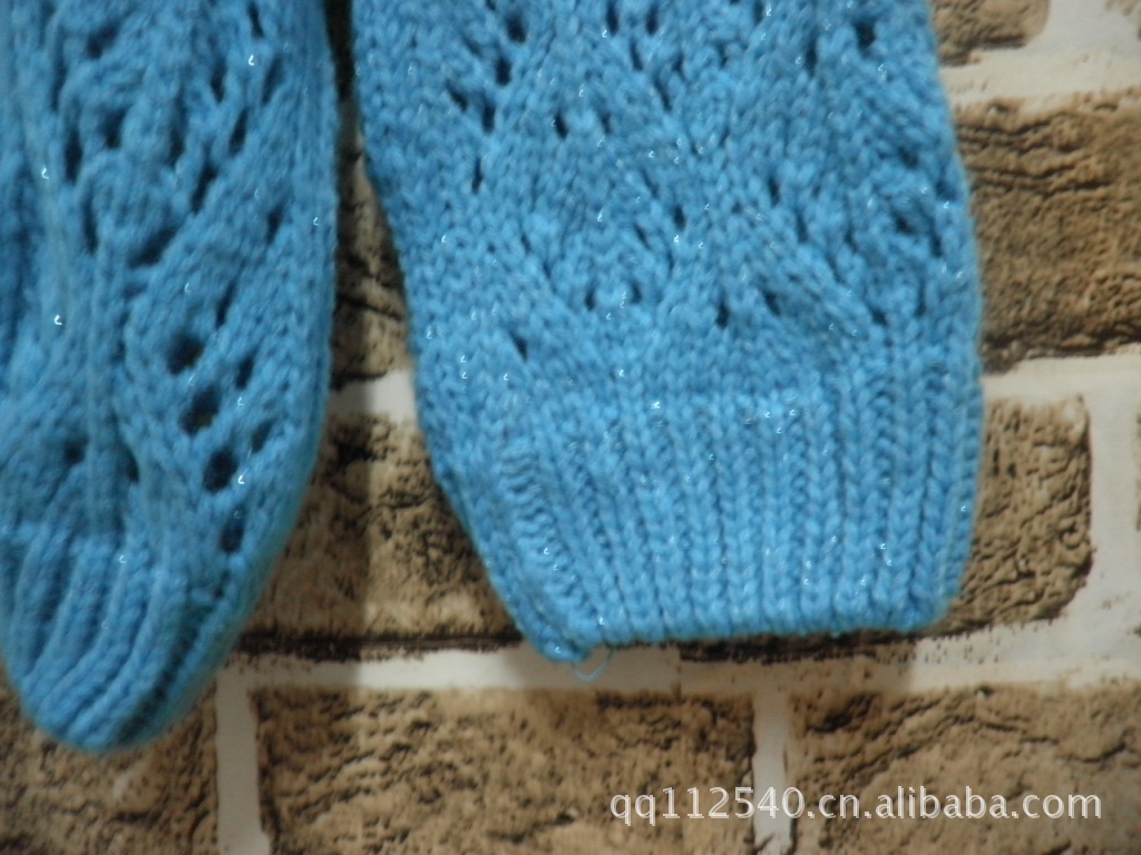 春款韩版镂空钩花<em>圆领</em>亮丝<em>彩线</em>混纺<em>毛衣</em>女 宽